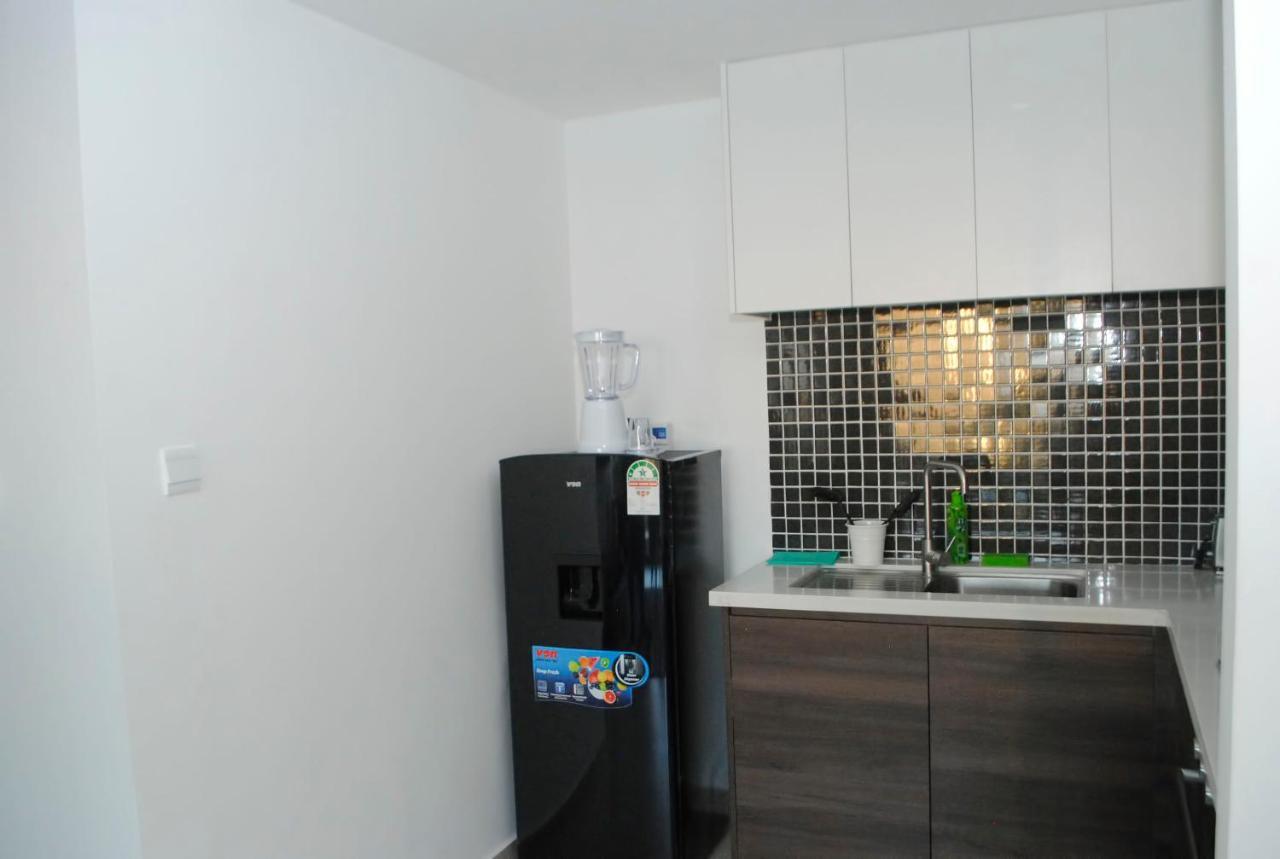 Astoria Apartments Ναϊρόμπι Εξωτερικό φωτογραφία